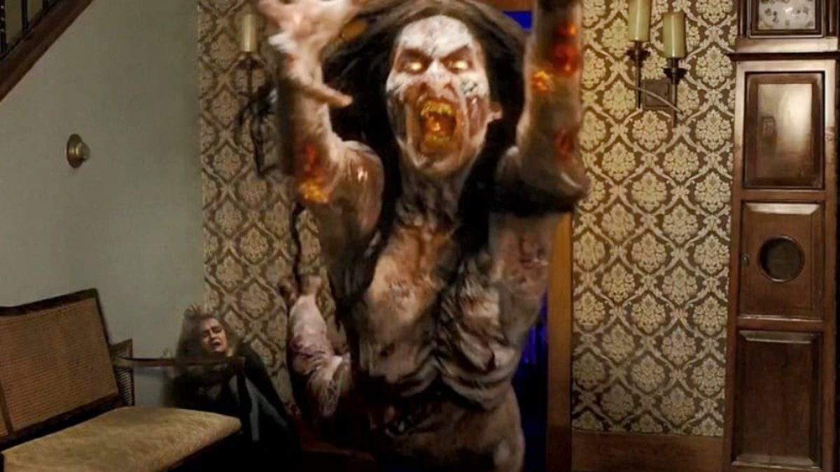 7 Ways To Defeat Diana Walter In Lights Out Page 2